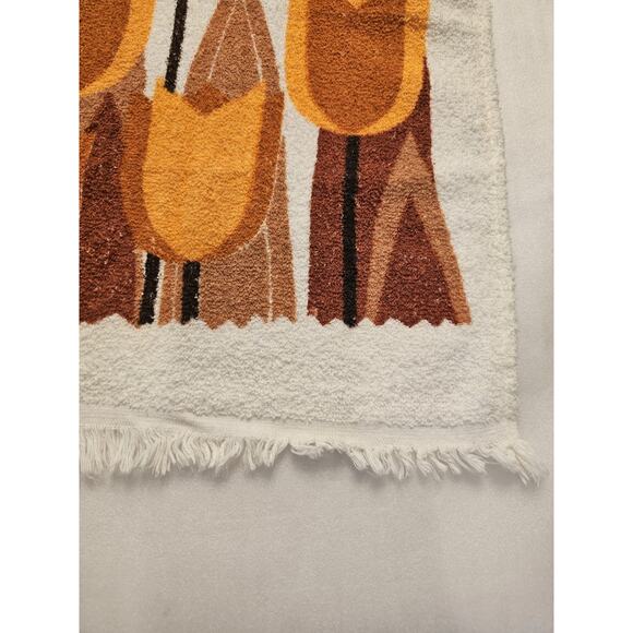 Vintage Leshners of St Mary's Ohio Hand Towel Mid Century Tulips New Fringe Read - Picture 6 of 6